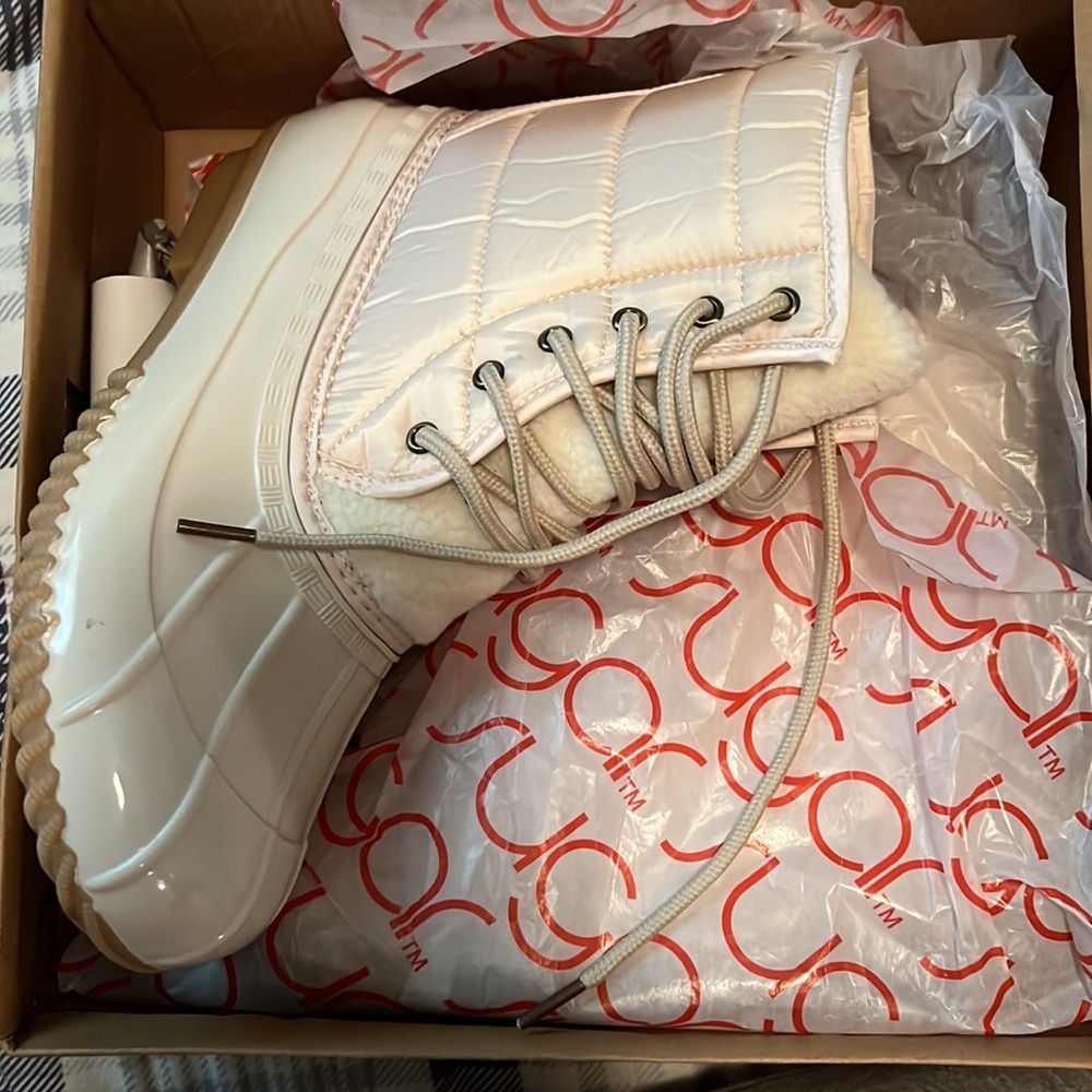 Brand new never worn.